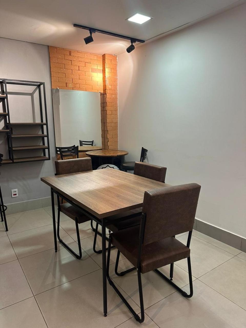 Flat Indians Parque Nacoes Indigenas Apartment